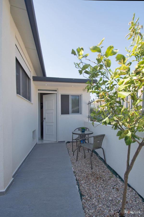 ארטמידה Oresti'S Villa Near Airport & Beach מראה חיצוני תמונה